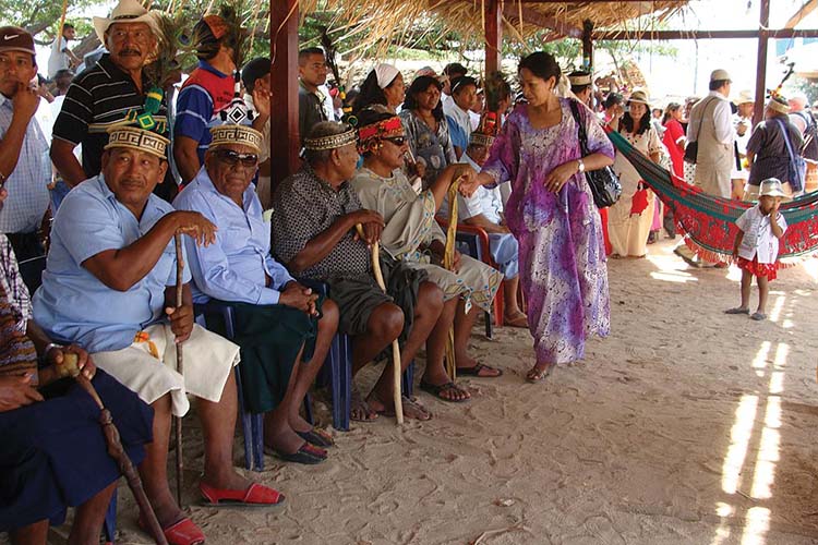 Enfrentamientos de clanes en La Guajira colombiana dejan un muerto