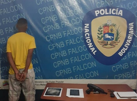 PNB captura a ladrón de tablet en Punto Fijo