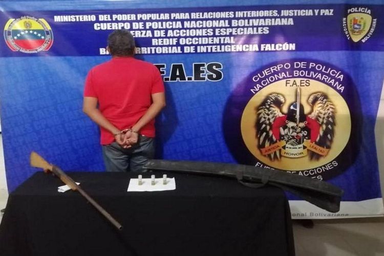 FAES detienen a hombre armado en Creolandia