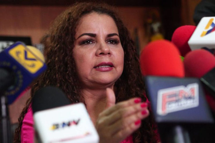 «Ya todo está en calma y paz», dijo Iris Varela sobre protesta en CPO del Táchira
