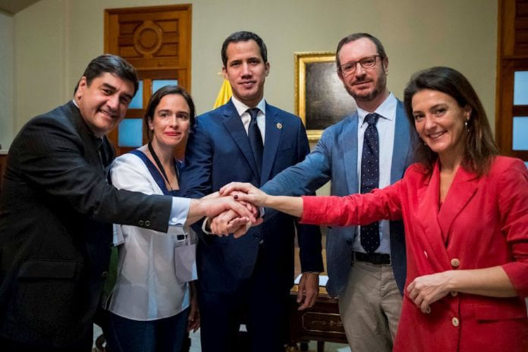 Guaidó se reunió con delegación del PP de España en la AN