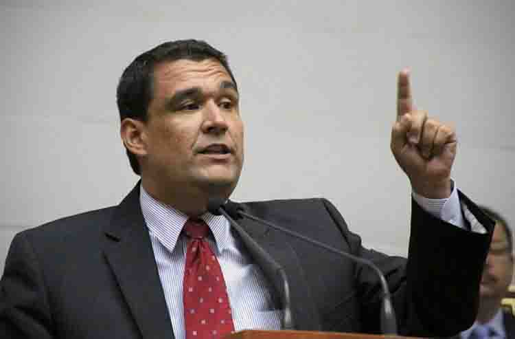Diputado Matheus: Maduro se burla de los venezolanos al anunciar el inicio de la navidad