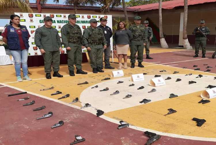 GNB entregó al Daex 174 armas incautadas en el estado Falcón