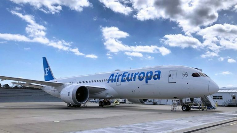 IAG adquiere Air Europa a Globalia por 1.000 millones de euros