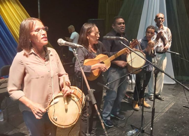 Talento artístico de la Unefm se impone en el II Festival Regional de la Voz Universitaria 2019