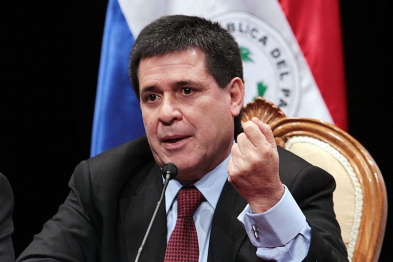 Juez brasileño ordena prisión para el expresidente paraguayo Horacio Cartes