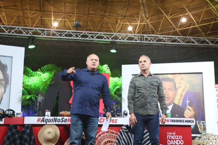 Cabello: Pronto vendrán vientos de la revolución en Colombia y El Salvador