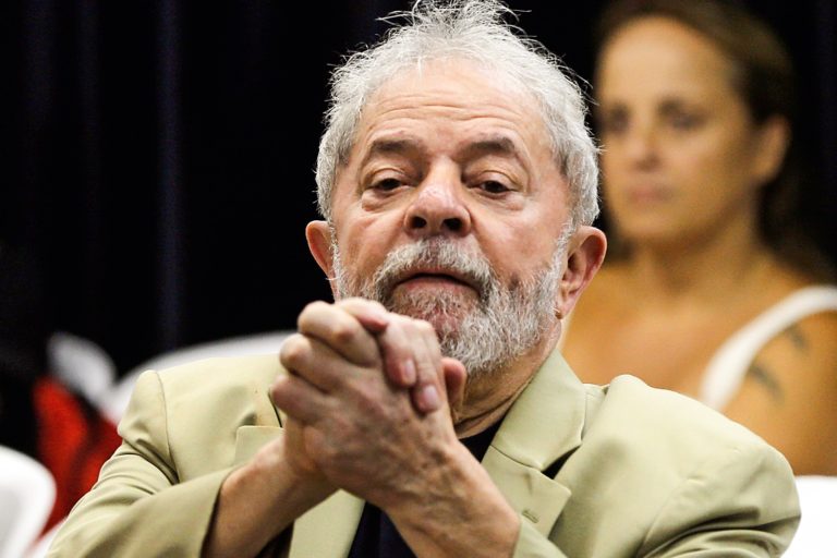 La defensa de Lula presenta el pedido para su excarcelación