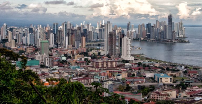 La OCDE suspende a Panamá en el cumplimiento de sus reglas de transparencia