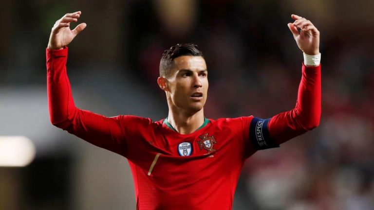 Cristiano Ronaldo renuncia a jugar ante el Liverpool por muerte de su hijo