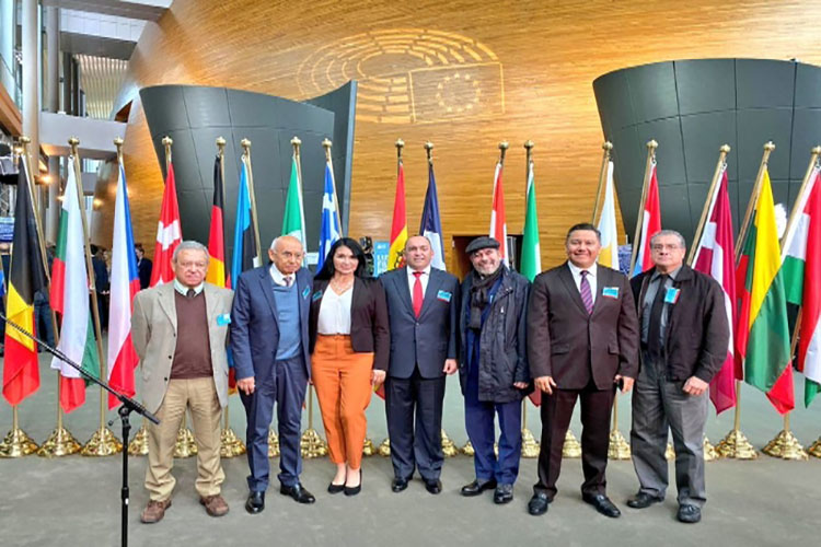 Delegación de Maduro está en el Parlamento Europeo