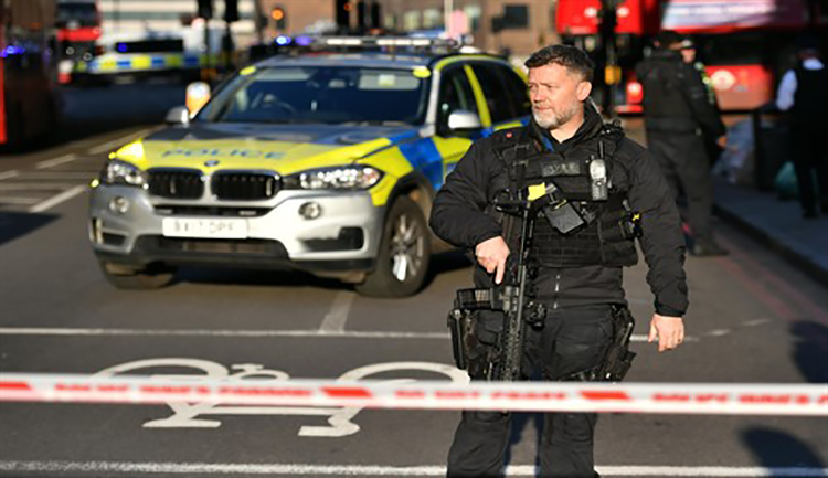 Varios heridos en incidente de apuñalamiento en Londres