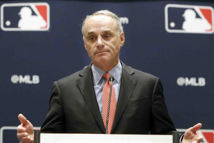 Las Grandes Ligas expanden la investigación de los Astros de Houston