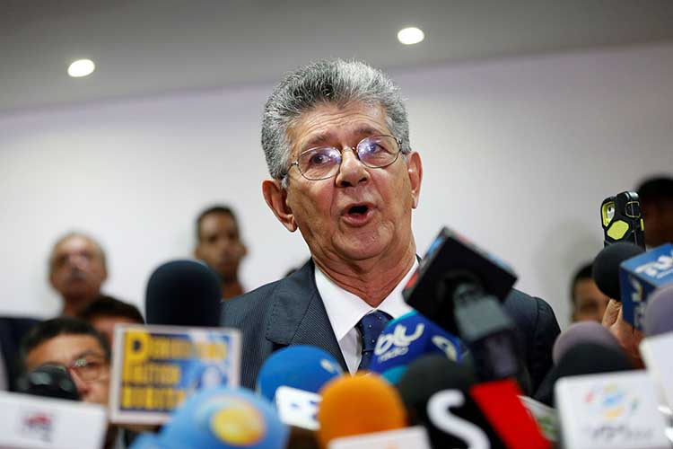 Ramos Allup dice que hablar de candidaturas presidenciales es «extemporáneo»