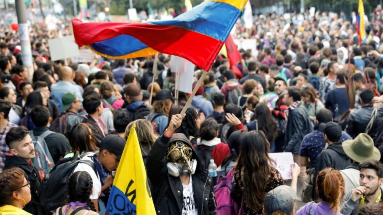 Sindicatos se levantan de mesa con el Gobierno colombiano y llaman a paro otra vez