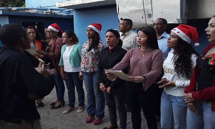 Navidad arrancó en Ministerio Público Falcón con regalos, brindis y aguinaldos