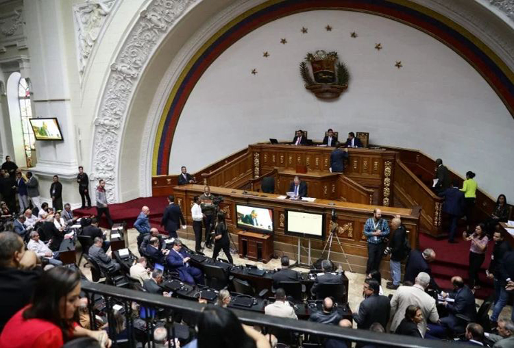 Diputados chavistas rechazaron visita de senadores españoles a la AN