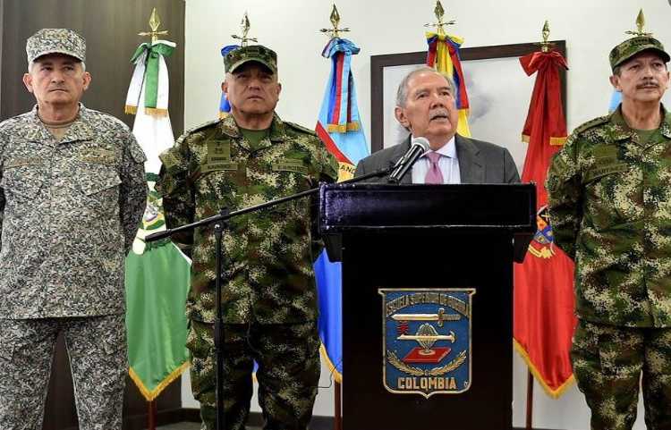 Renuncia ministro de Defensa de Colombia