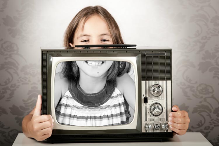 9-Dic: Día Internacional de Radio y TV a favor de la infancia
