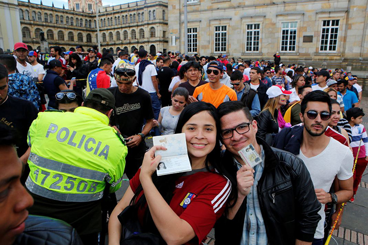 Embajada de Venezuela en Colombia realiza gran Jornada de Registro Único Consular