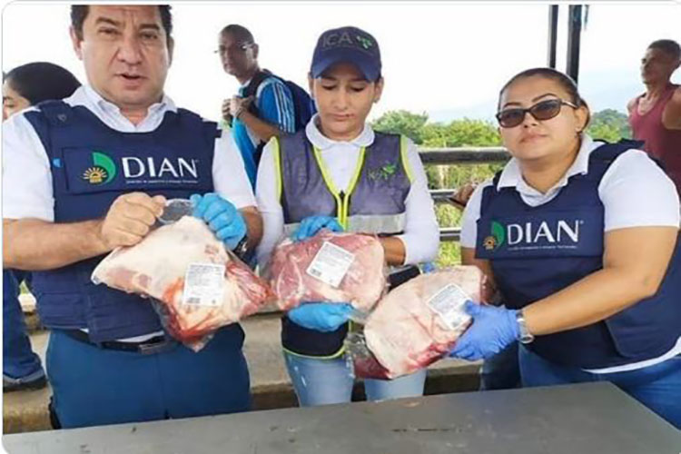 Migración de Colombia prohibió entrada de perniles de Venezuela por ser carne de Rusia