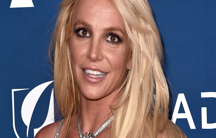 Britney Spears  pide a sus seguidores que se muestren compasivos con ella