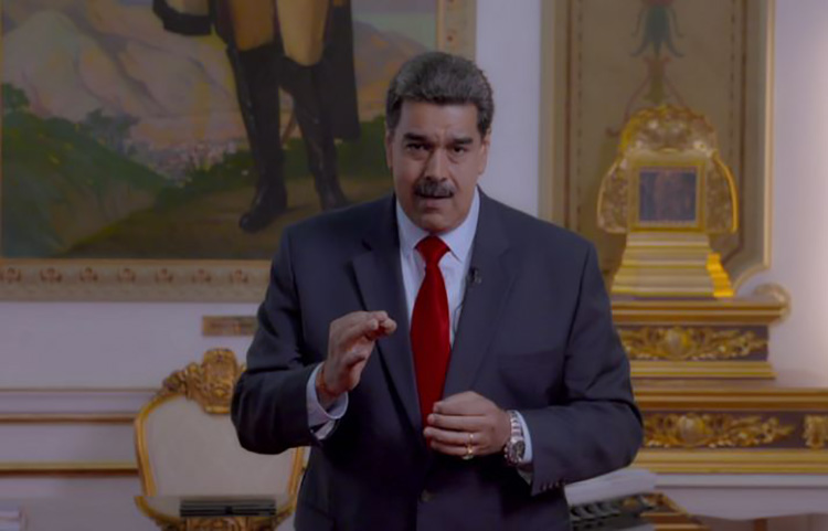 Maduro acusó a Capriles de encabezar una campaña mundial para sabotear las elecciones
