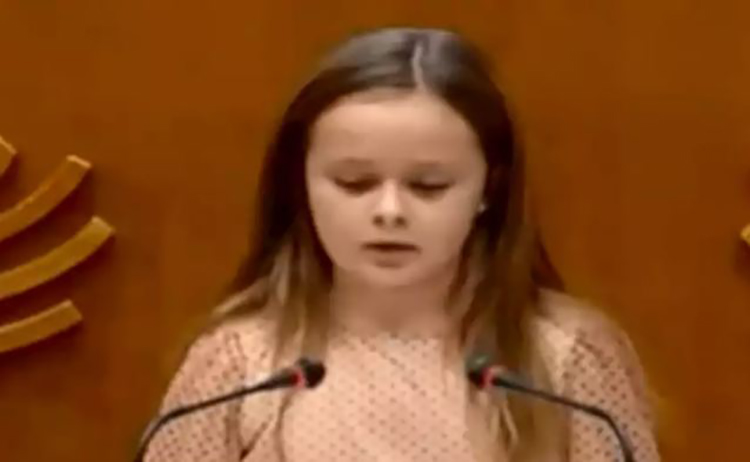 El discurso de la niña transexual: Tengo derecho a ser llamada como me siento