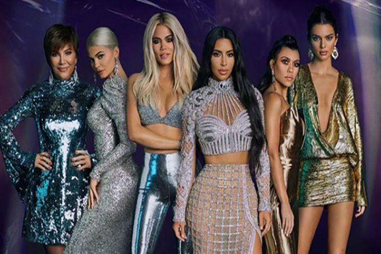 Las  Kardashian celebraron la fiesta de Navidad por todo lo alto