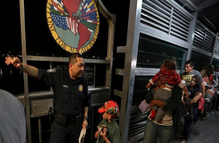 EE.UU. : Murió otra inmigrante bajo custodia federal el día de Navidad