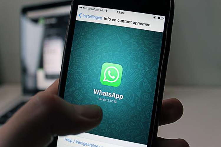 WhatsApp permitirá autodestruir los mensajes que se envíen en grupos