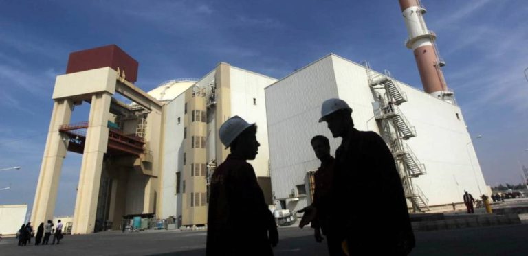 Francia, Reino Unido y Alemania llaman a Irán a respetar el acuerdo nuclear