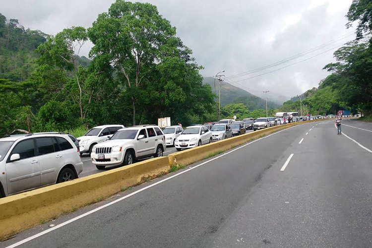 Anzoátegui: Conductor de vehículo se mató en un accidente de tránsito