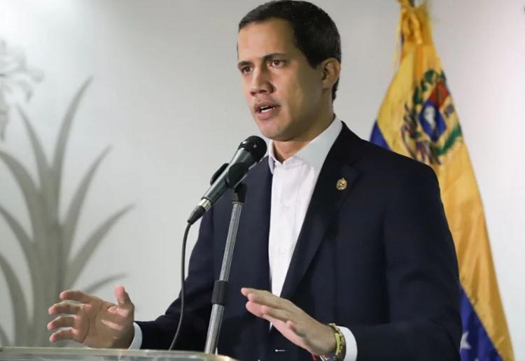 Guaidó anuncia comisión especial para reestructuración de Telesur