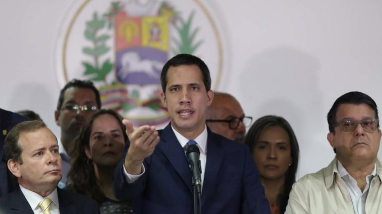 22 expresidentes elogian «firmeza» de Guaidó y diputados venezolanos