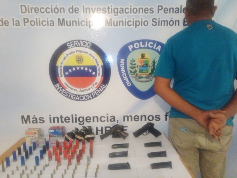 Polibolívar capturó a un hombre con bombas lacrimógenas, municiones y armas de fuego