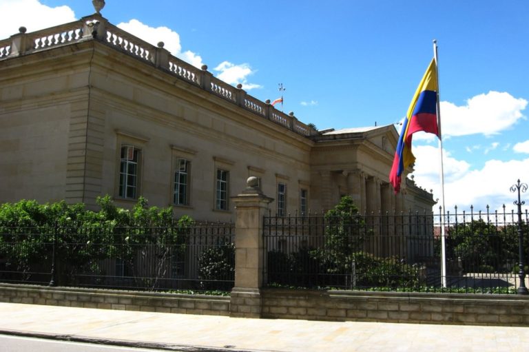 Gobierno colombiano pide «sanciones ejemplares» para responsables de escuchas