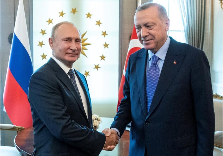 Putin se reúne con Erdogan para inaugurar gasoducto