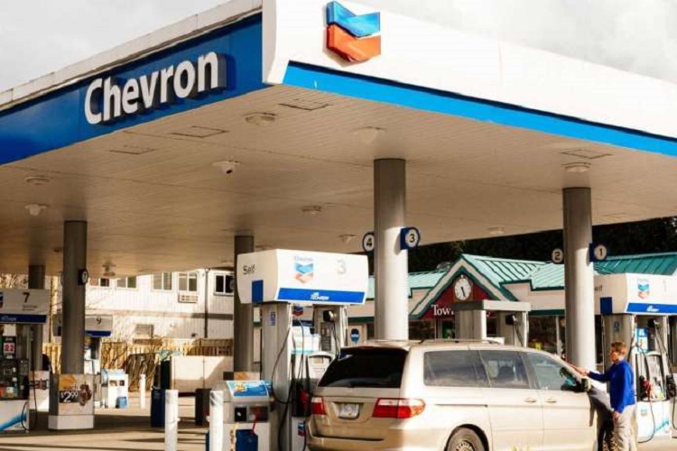 EE UU renovó licencia a Chevron por tres meses para operar en Venezuela