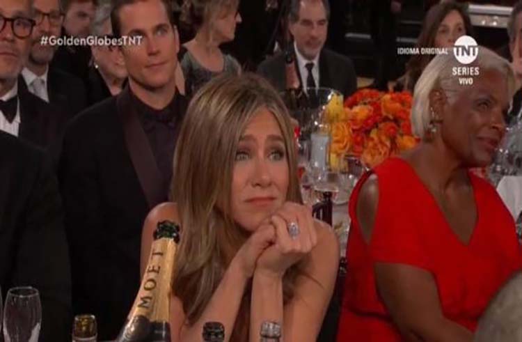 La cara de Jennifer Aniston ante triunfo de Pitt lo dice todo