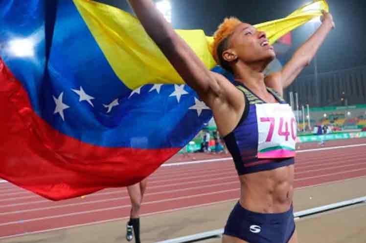 Yulimar Rojas hace historia en el salto triple con nuevo record mundial