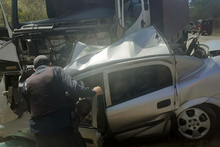 Eran padres e hija los fallecidos en triple choque de la Morón-Coro