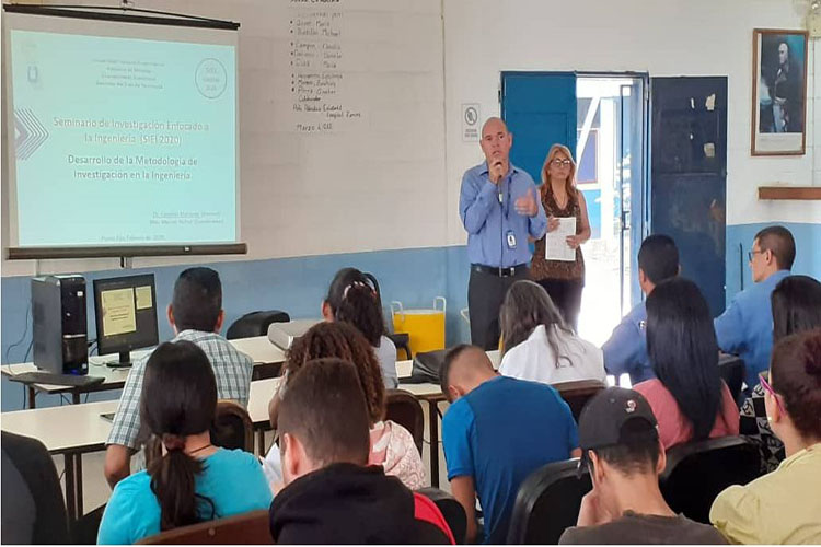 Dictado seminario de investigación enfocado a la ingeniería en UNEFM del Sabino