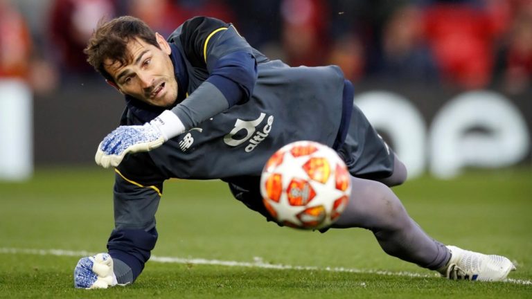 Casillas le comunicó el fin de su carrera al presidente del Oporto