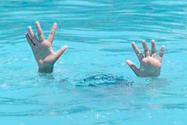 Murió niño al ahogarse en una piscina en Trujillo