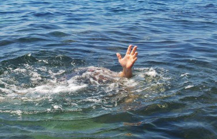 Dos adolescentes mueren ahogados en La Guaira