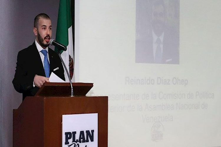 Emisarios de Guaidó exponen en México el Plan País