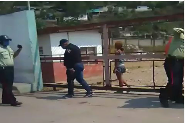 Se hizo público vídeo de altercado entre la policía y habitantes del relleno en Trujillo