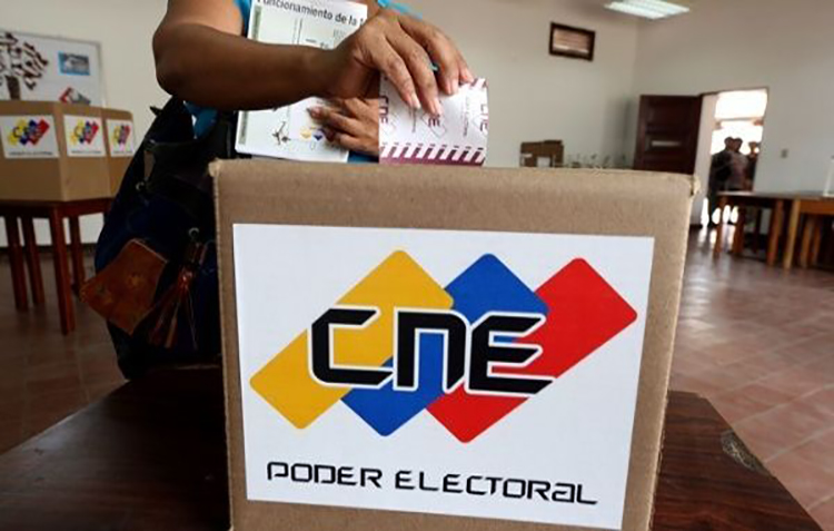Maduro: Nuevo CNE va brindar garantías para todos