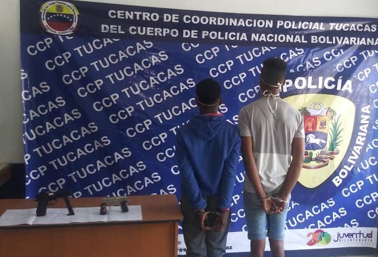 PNB desarma y arresta a dos vándalos en Tucacas